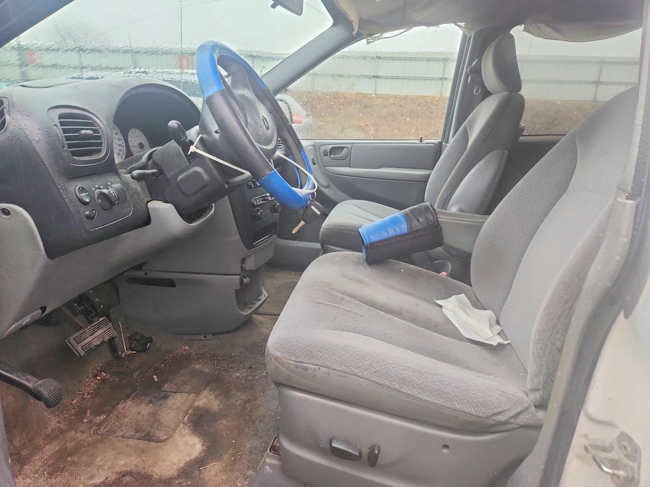 2004 Dodge Caravan sxt