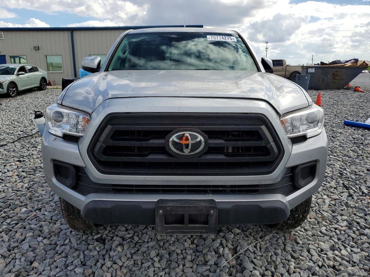 2022 Toyota Tacoma SR V6
