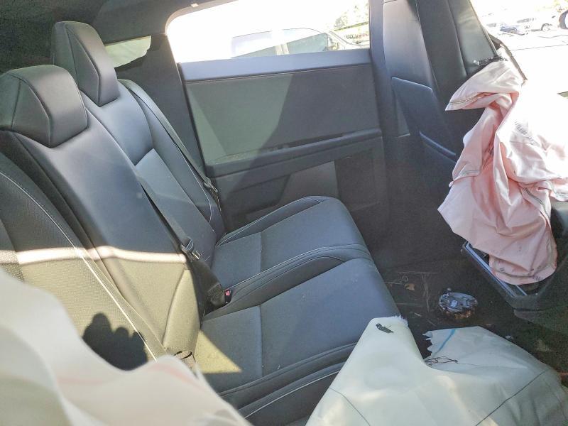 2024 Tesla Cybertruck