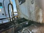 2016 Kenworth T880 Semi Truck