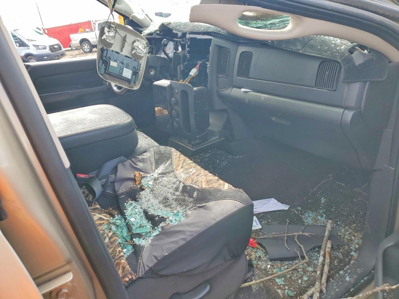 2003 Dodge RAM 1500 ST