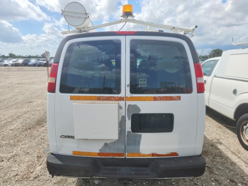 2008 Chev Express G3500