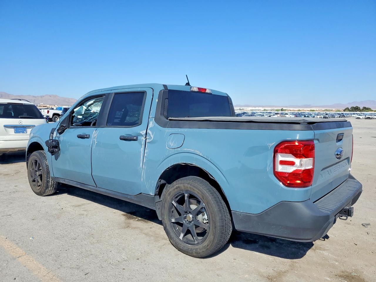 2022 Ford Maverick XL