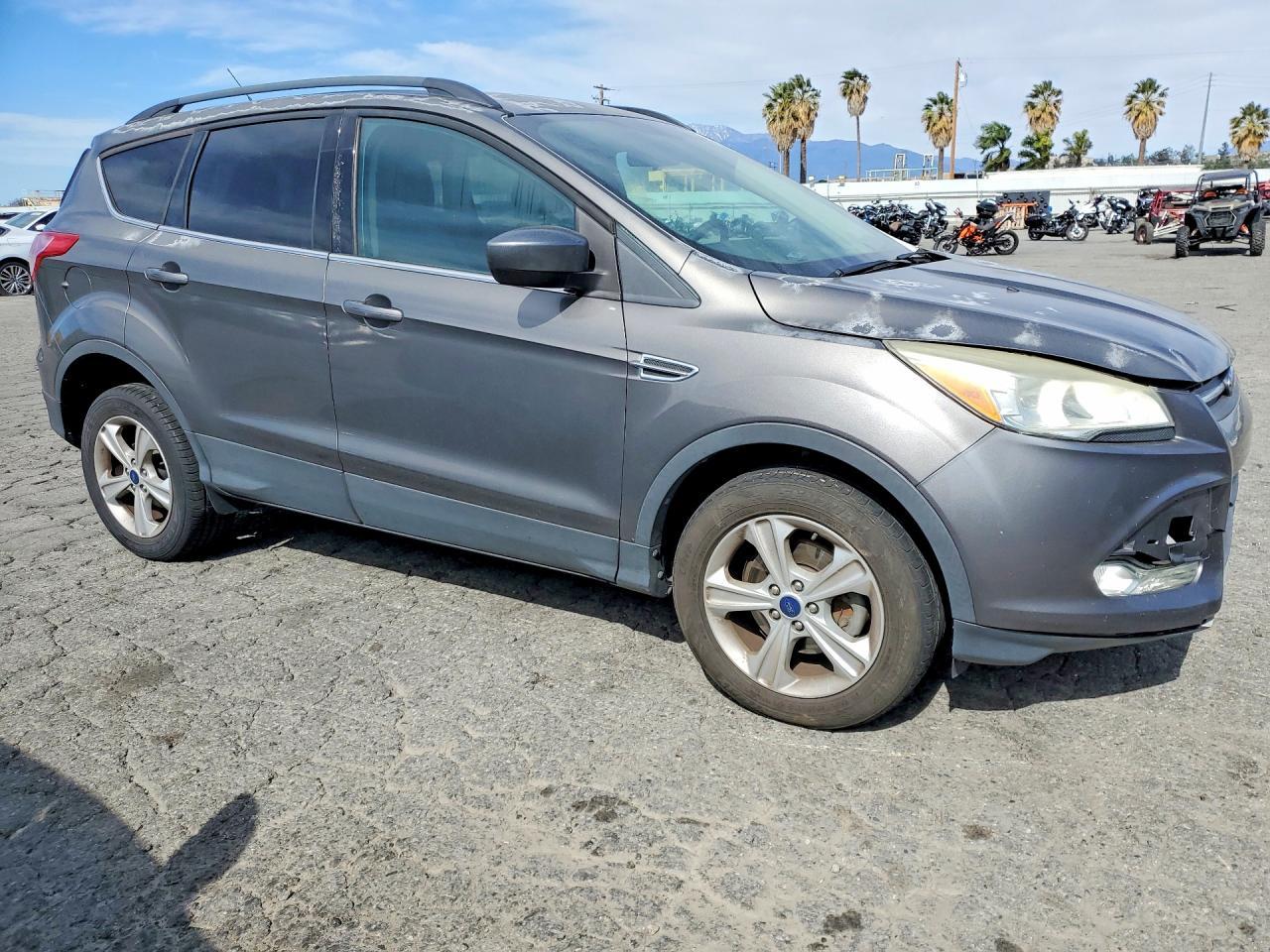 2014 Ford Escape se