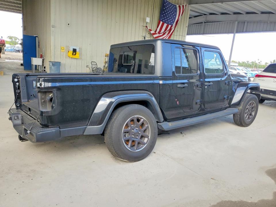 2021 Jeep Gladiator Overland