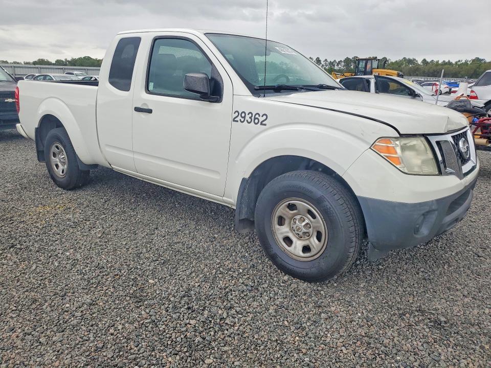 2019 Nissan Frontier s