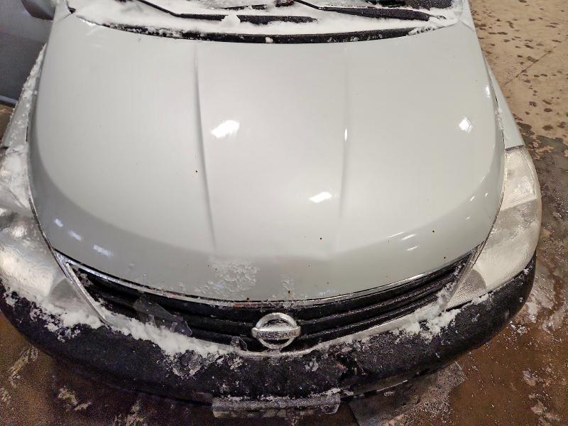 2012 Nissan Versa 1.8 s