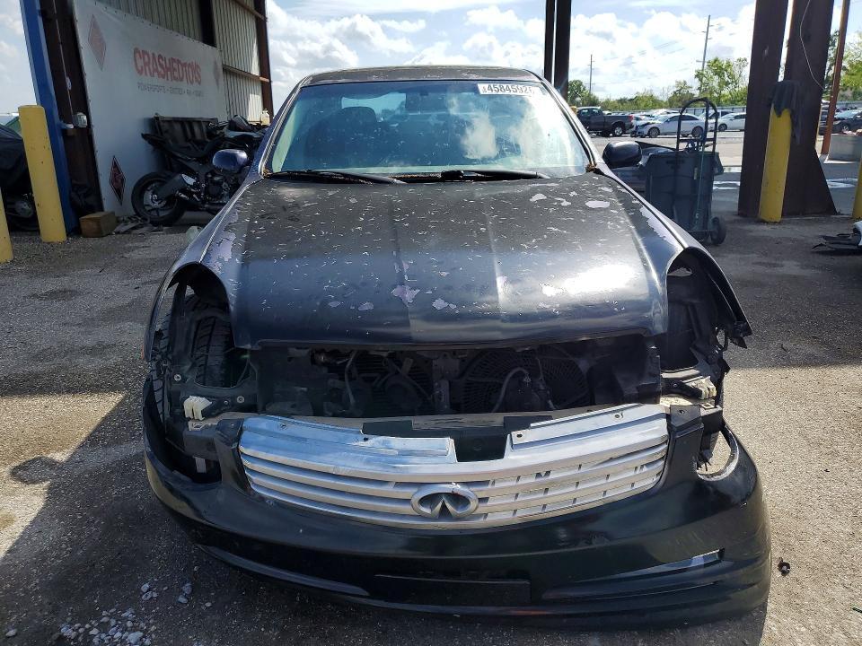 2004 Infiniti G35 Base