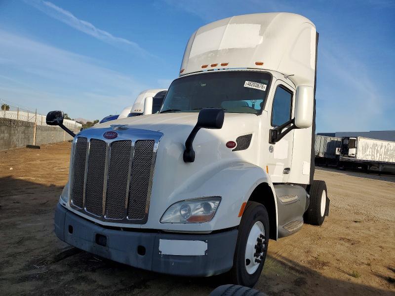 2016 Peterbilt 579