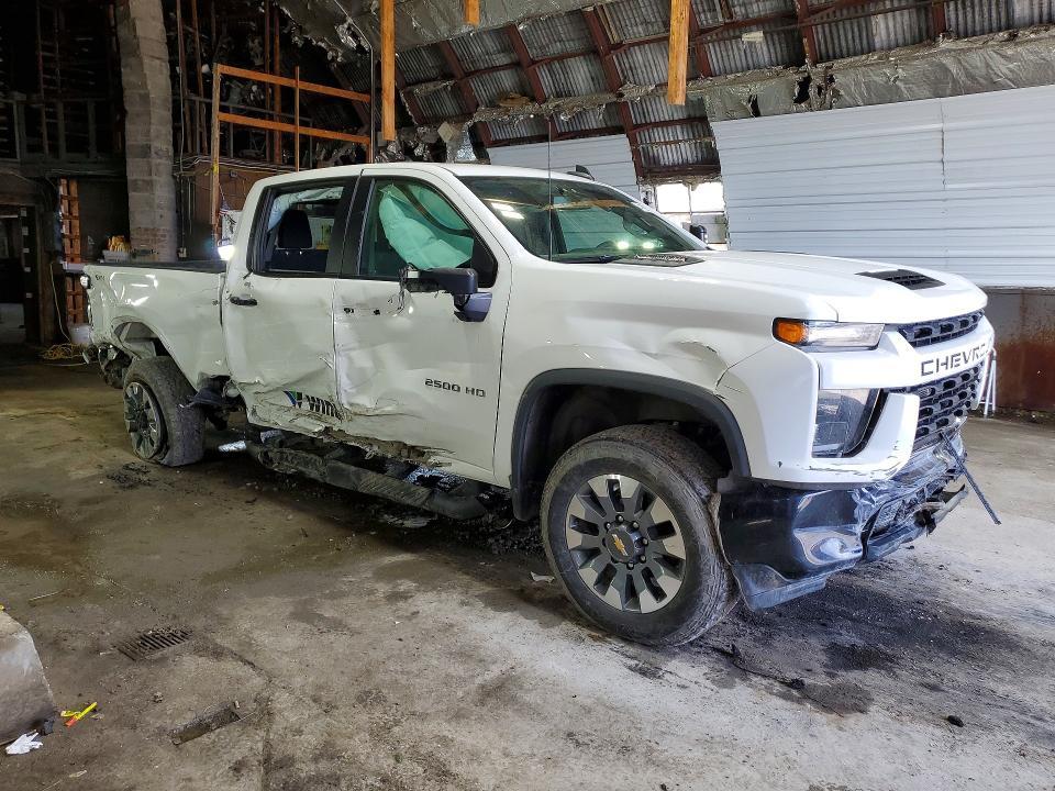 2022 Chevrolet Silverado K2500 Custom