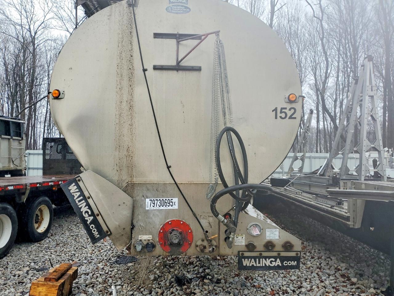 2014 Walinga Feed Delivery Trailer