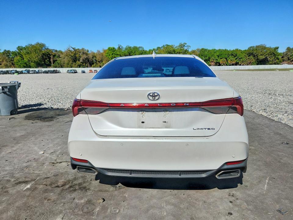 2020 Toyota Avalon Limited