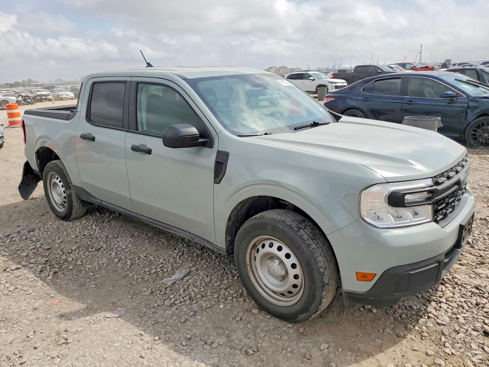 2023 Ford Maverick XL