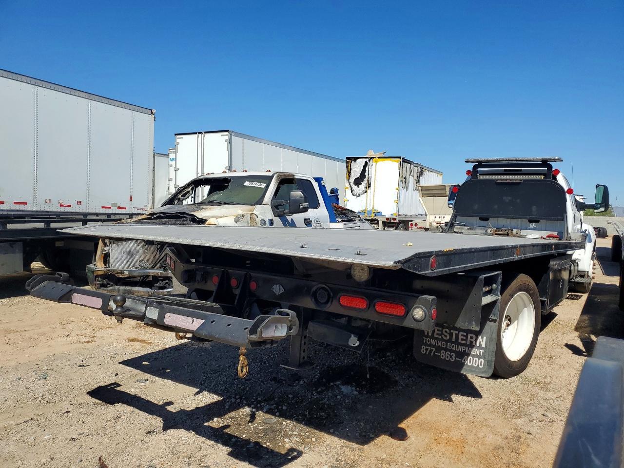 2015 Ford F650 Super Duty Rollback Truck