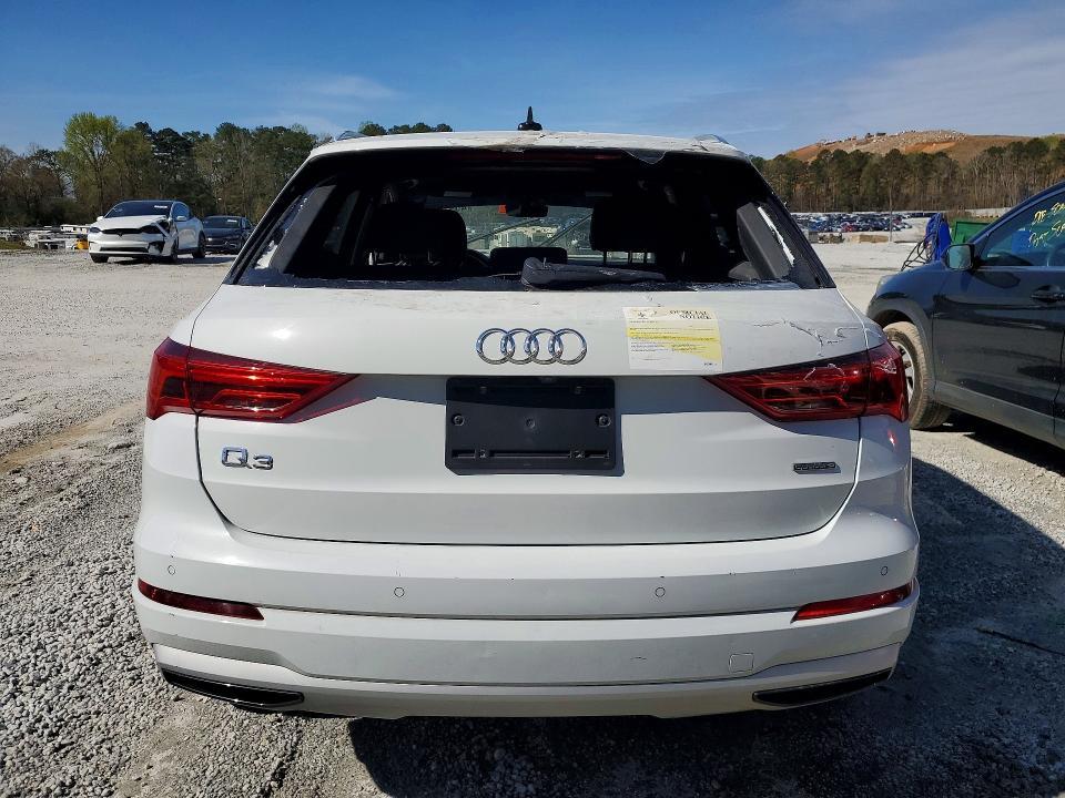 2021 Audi Q3 Premium Plus 40