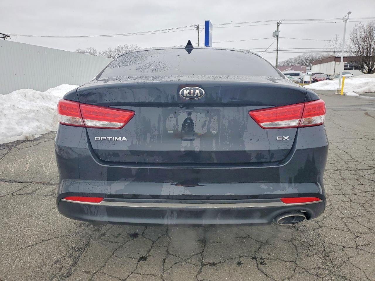 2016 KIA Optima ex