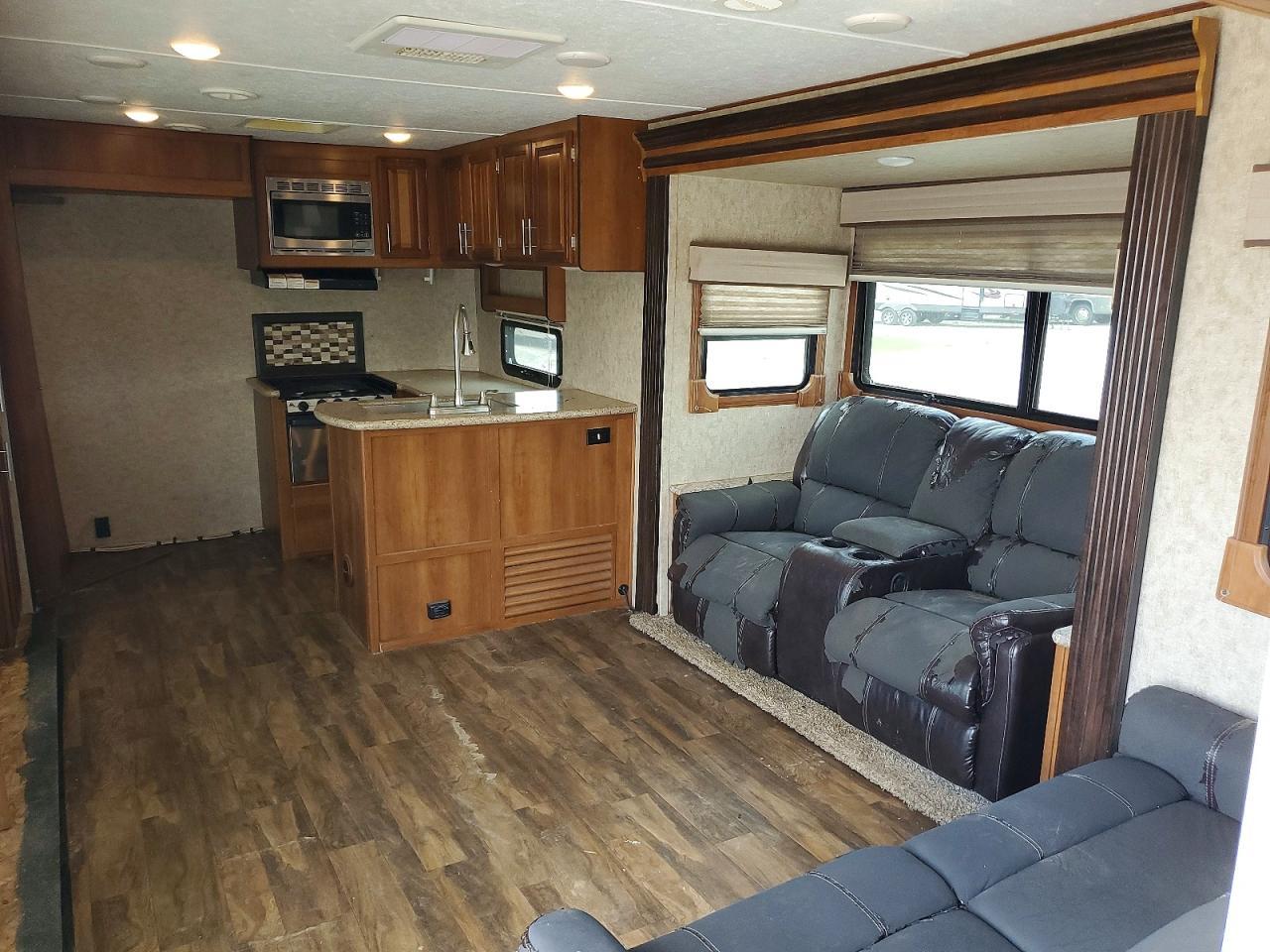 2018 Forest River Lacrosse Towable