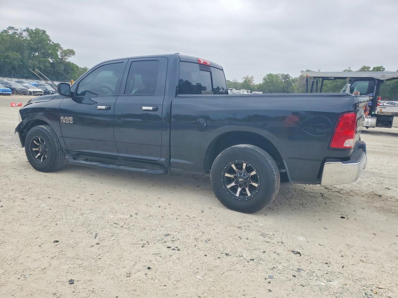 2017 Dodge RAM 1500 SLT
