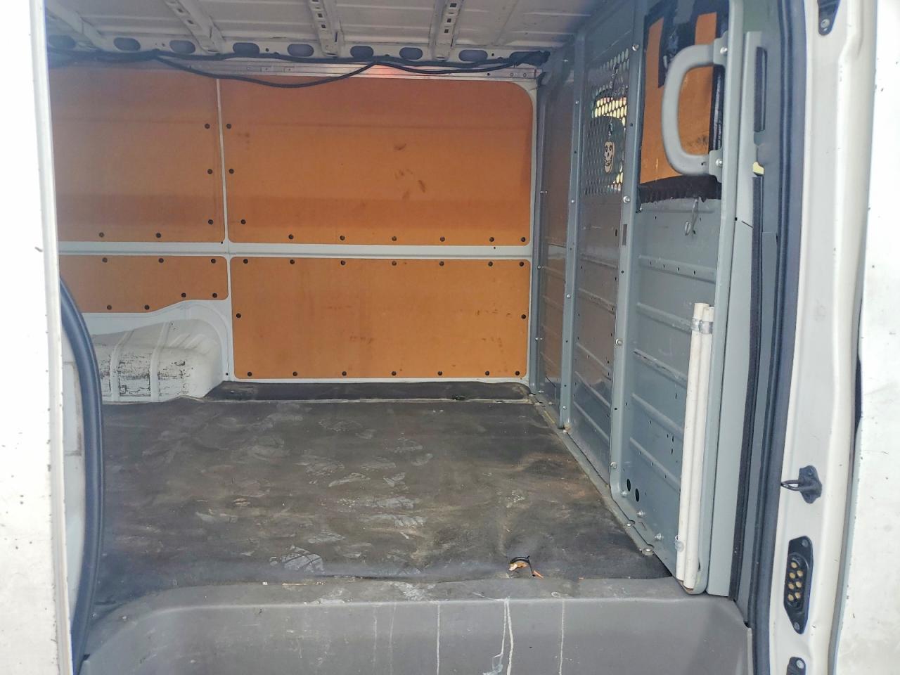 2016 Nissan NV 1500 SV Delivery Van