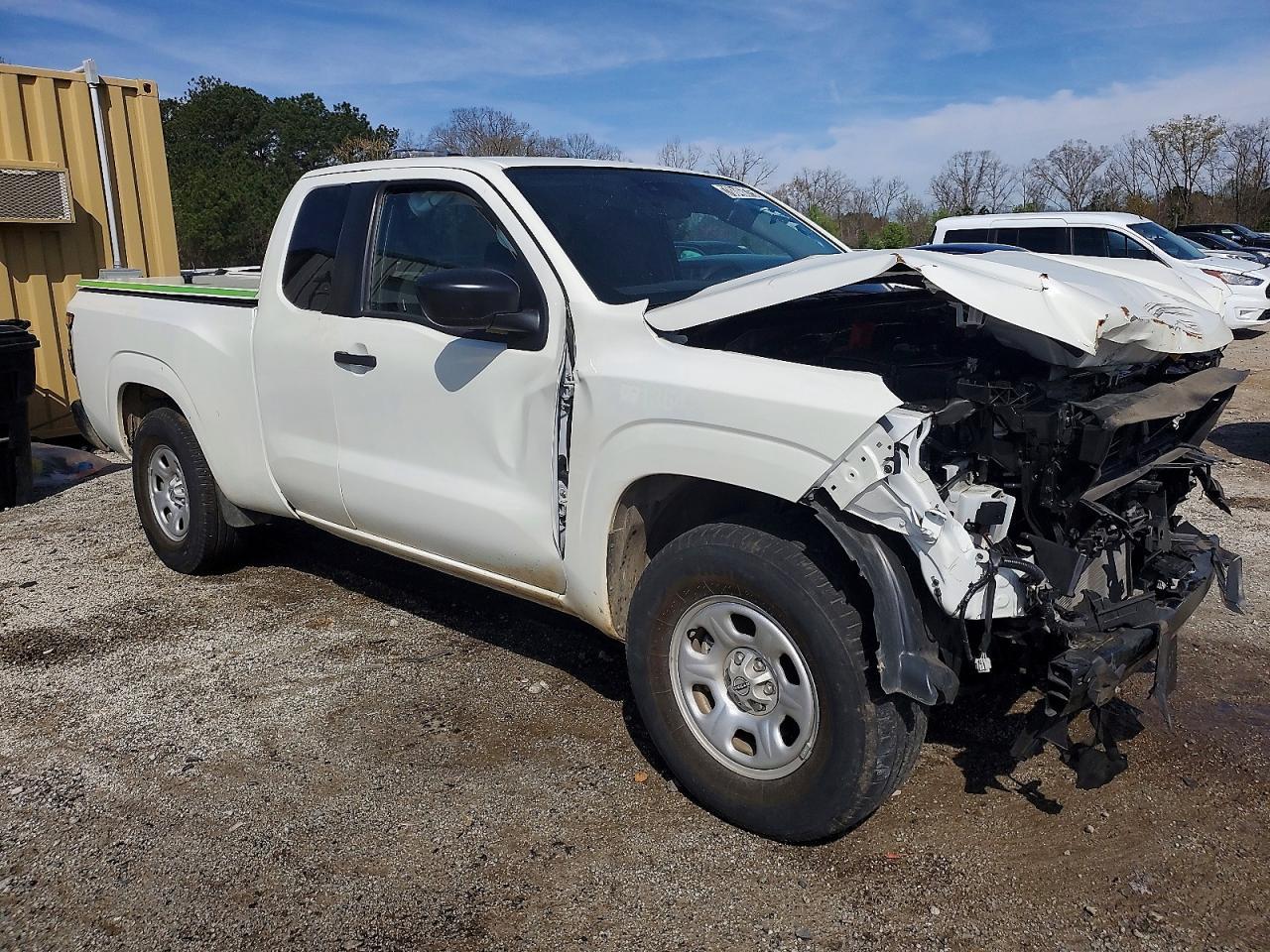 2024 Nissan Frontier S