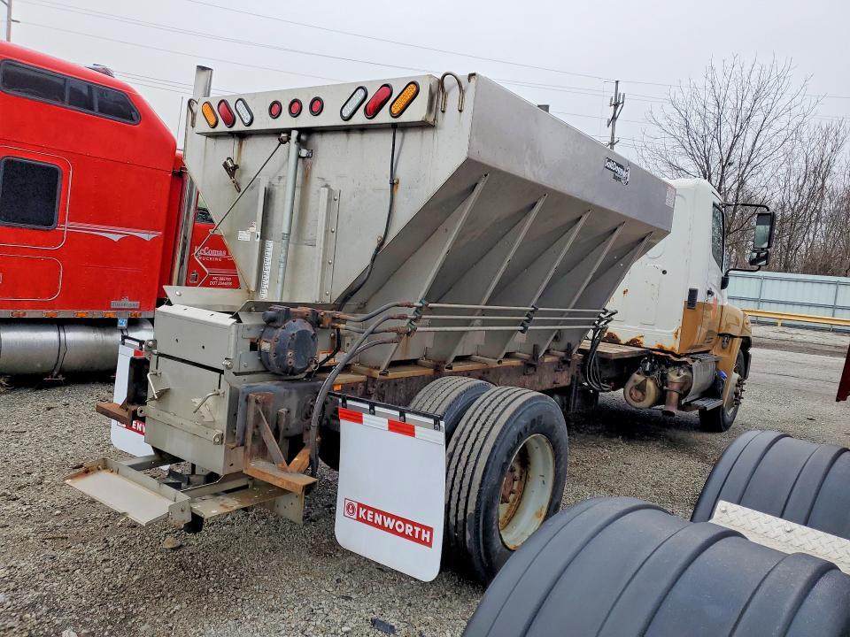 2014 Hino Hino 338 Feed Delivery Truck