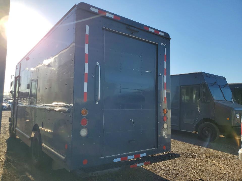 2021 Freightliner MT45G Chassis Delivery Truck