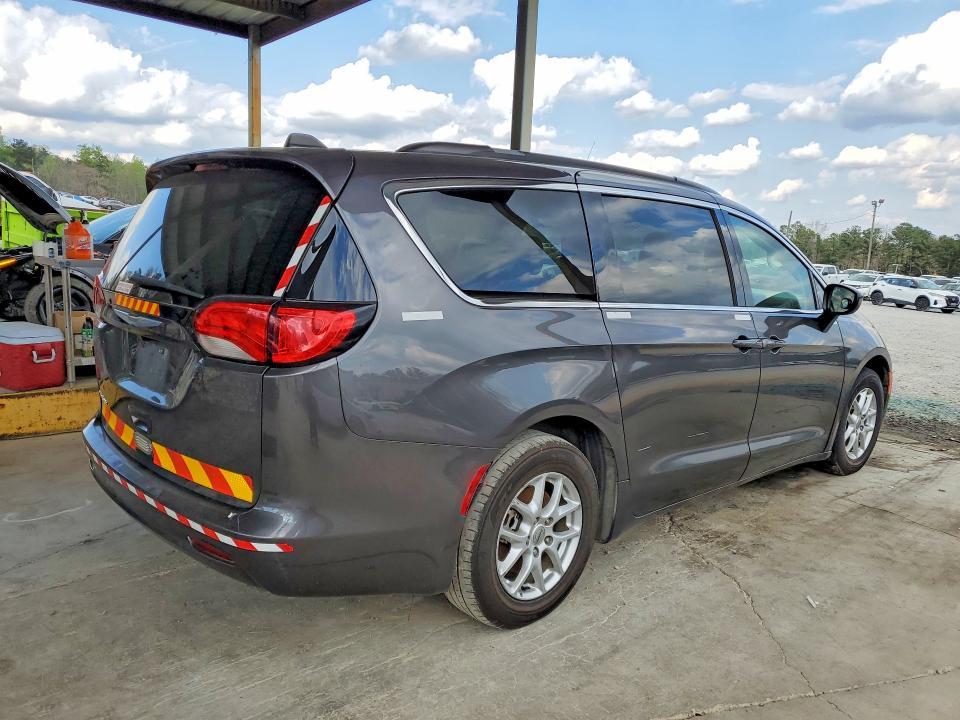 2021 Chrysler Voyager lxi