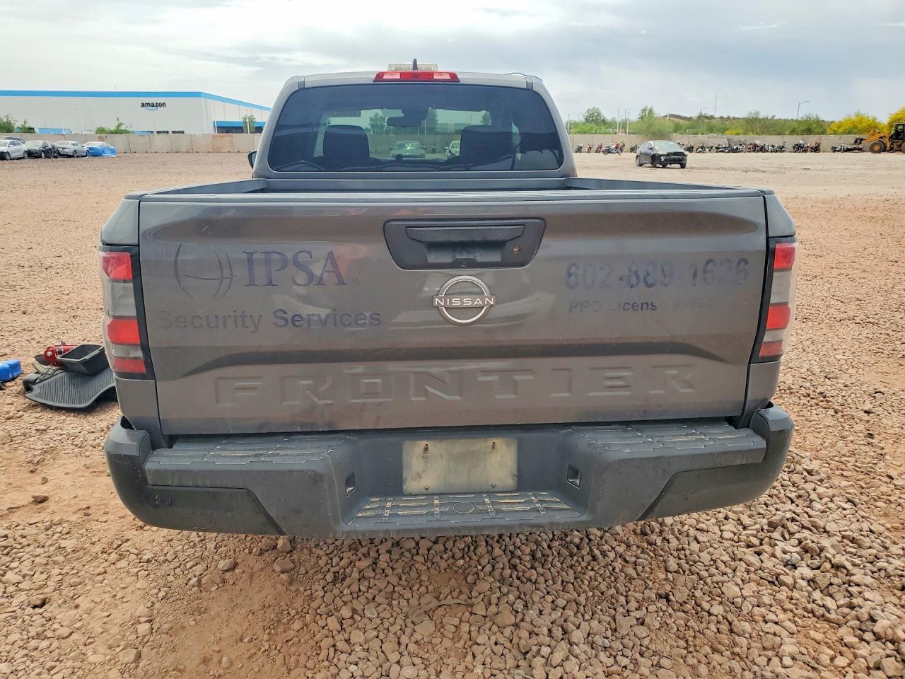 2022 Nissan Frontier S