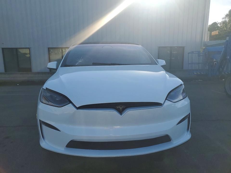 2024 Tesla Model x