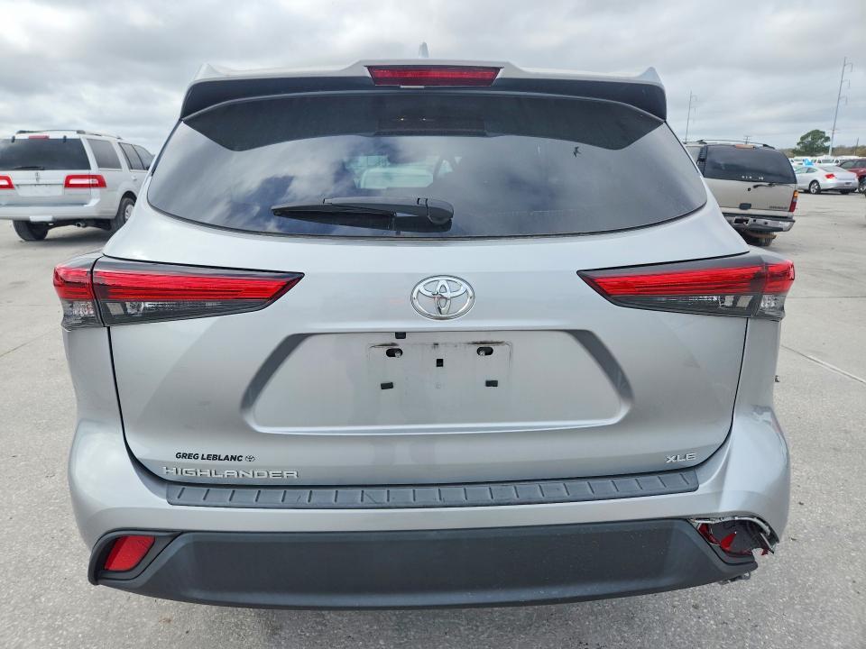 2023 Toyota Highlander xle