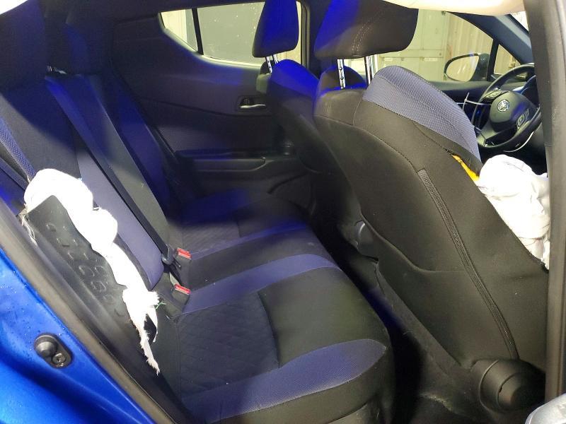 2020 Toyota C-hr xle