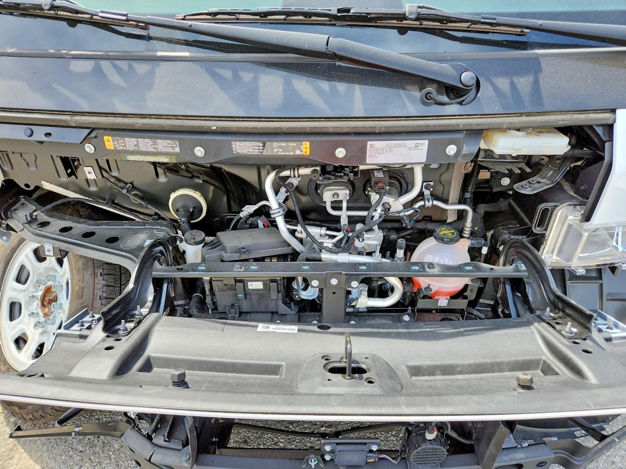 2024 Brightdrop Zevo 400