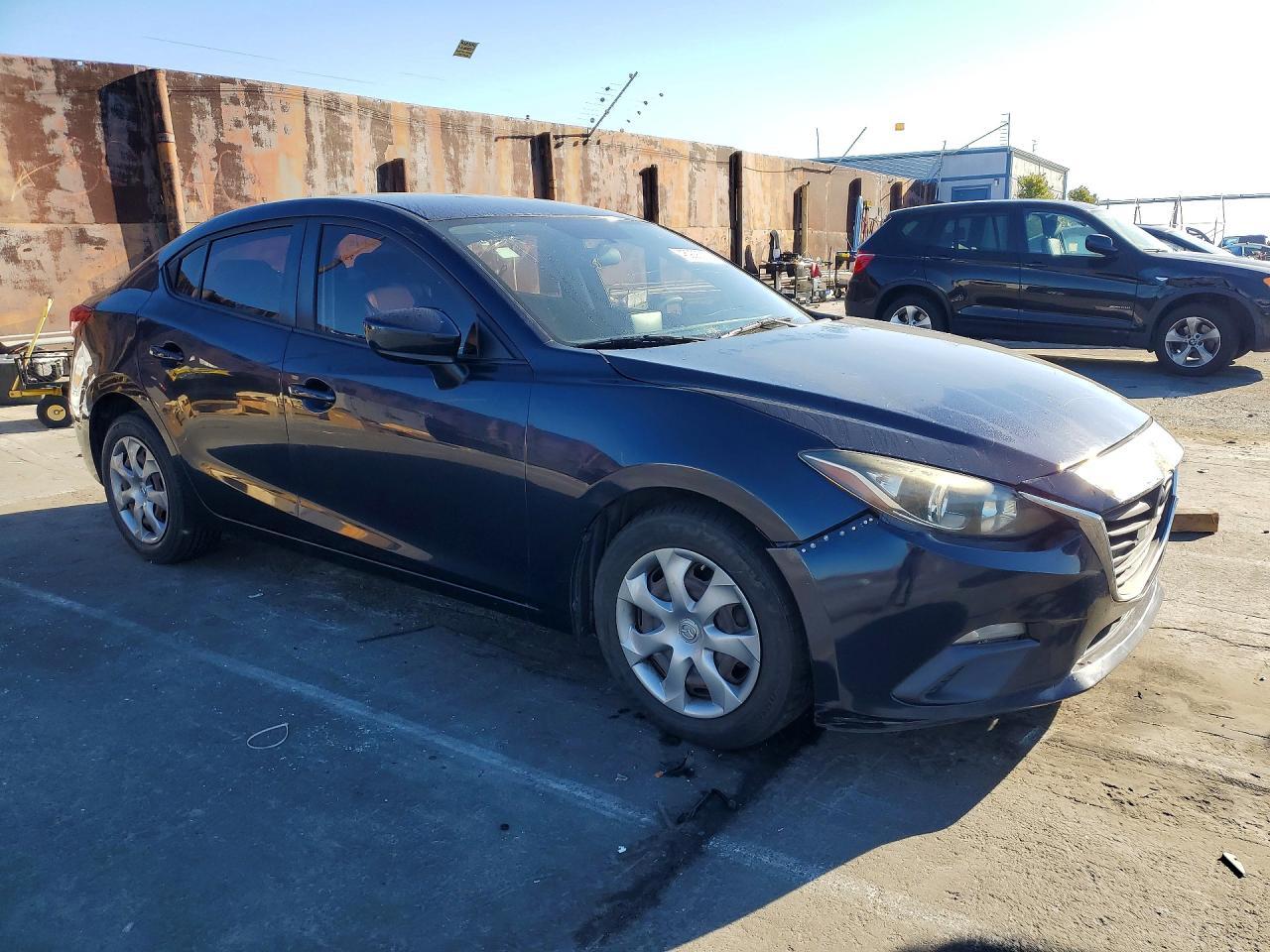 2015 Mazda 3 Sport