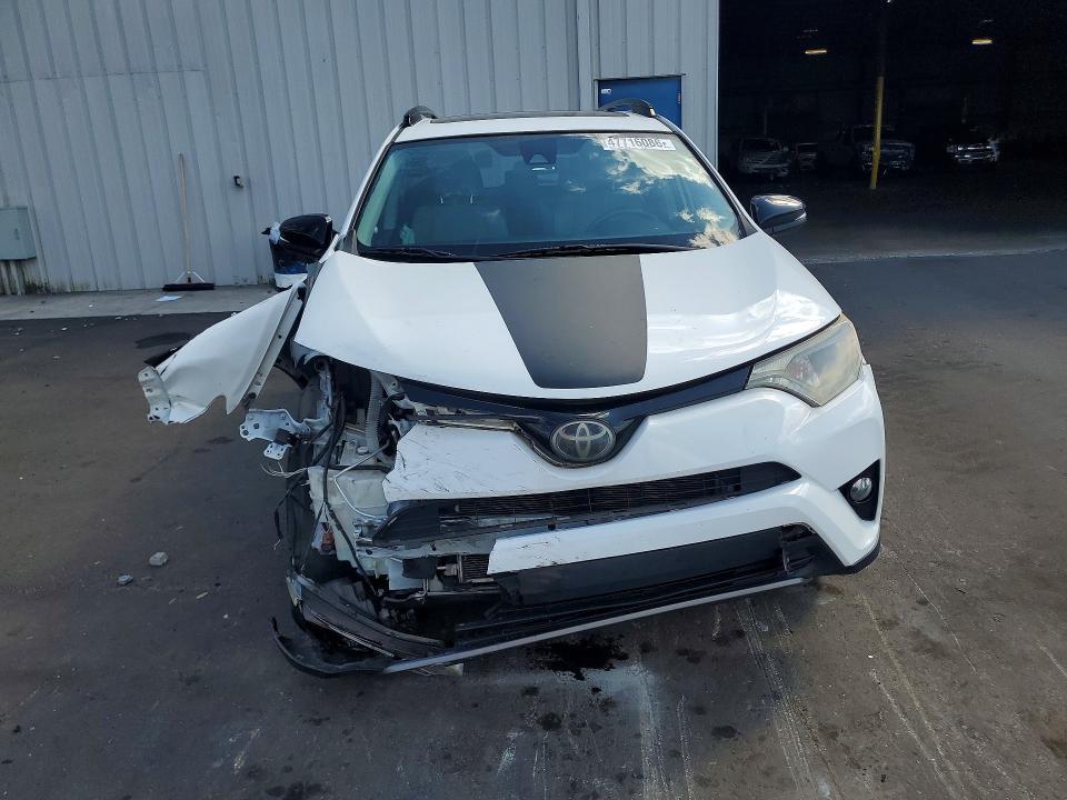 2018 Toyota Rav4 Adventure