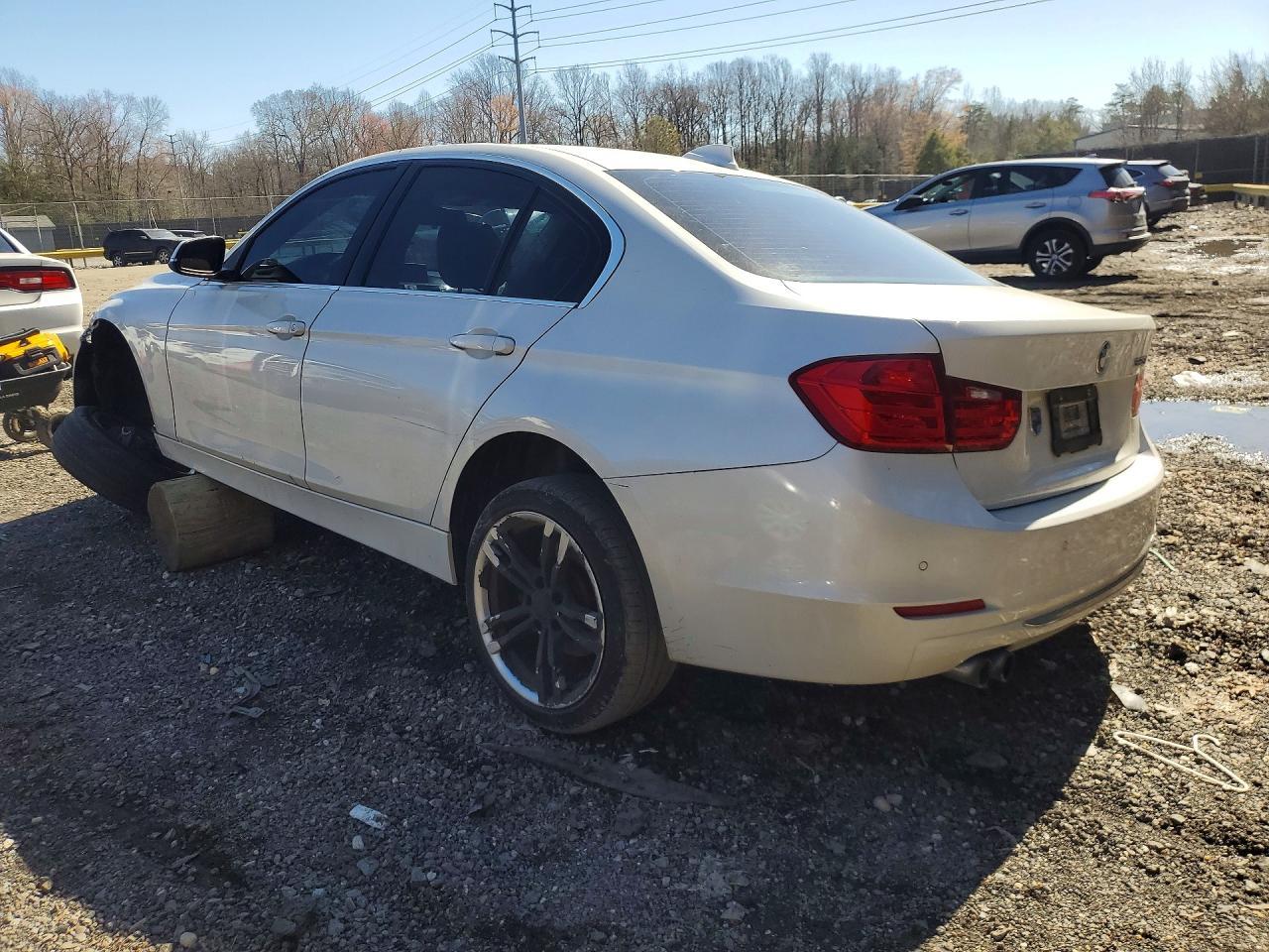 2015 BMW 328 i