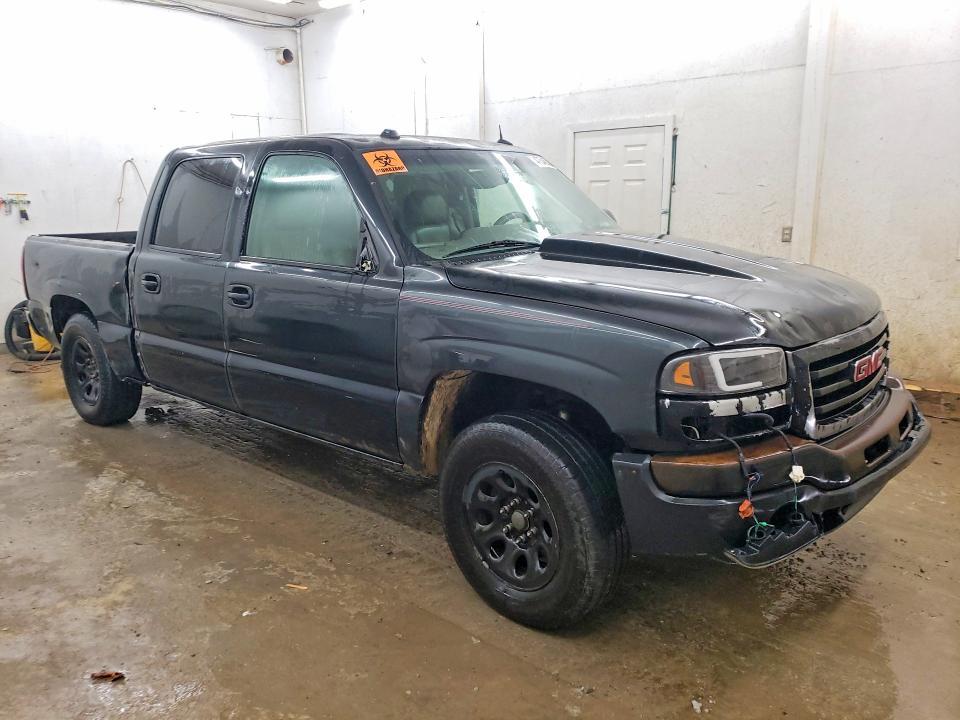 2005 GMC Sierra K1500 Denali