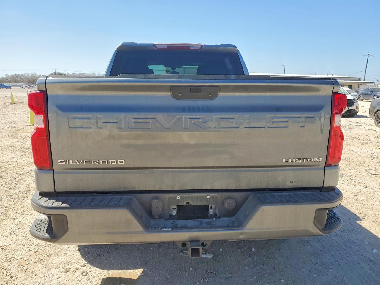 2021 Chevrolet Silverado C1500 Custom