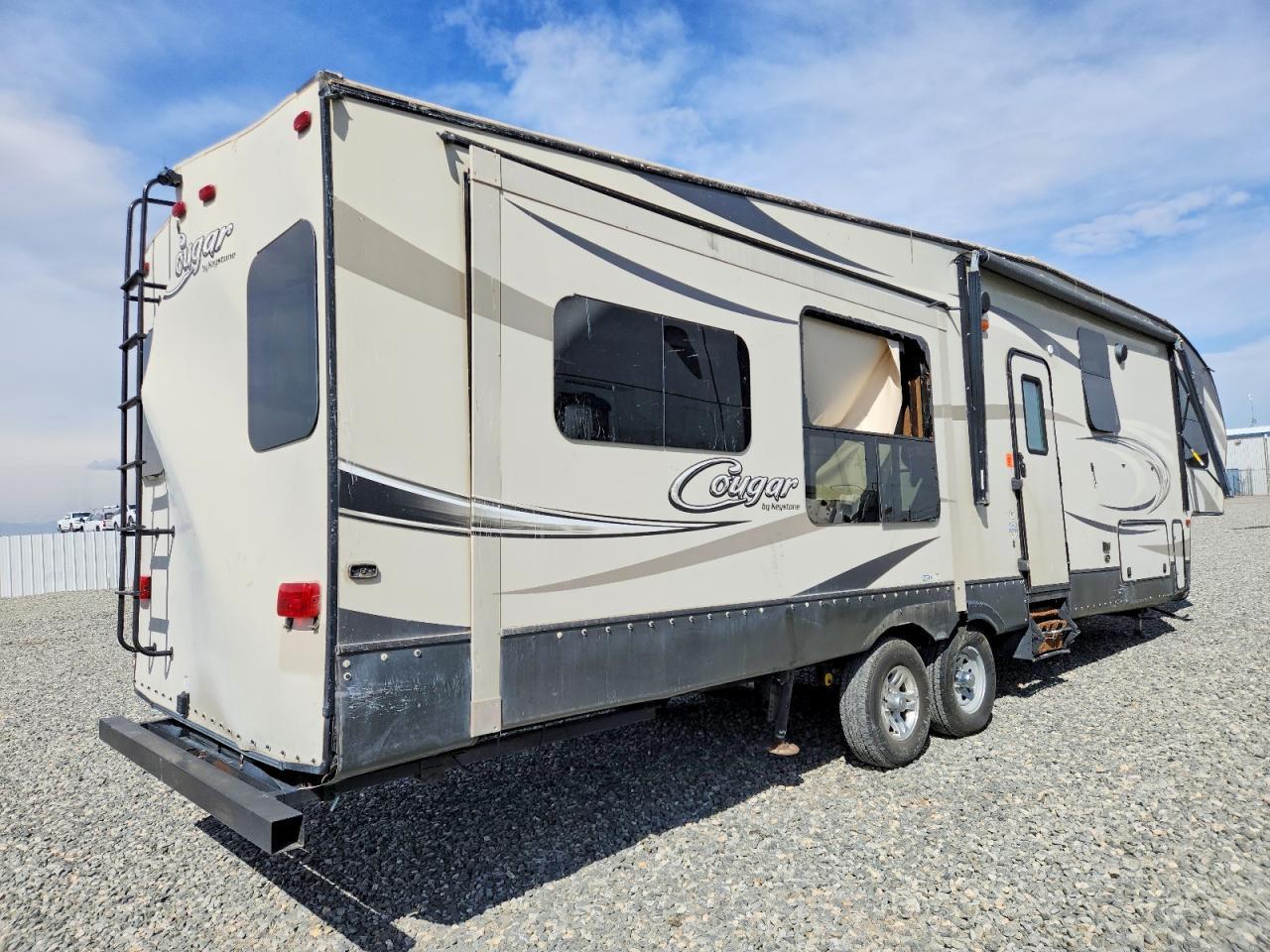 2016 Keystone Cougar Camper