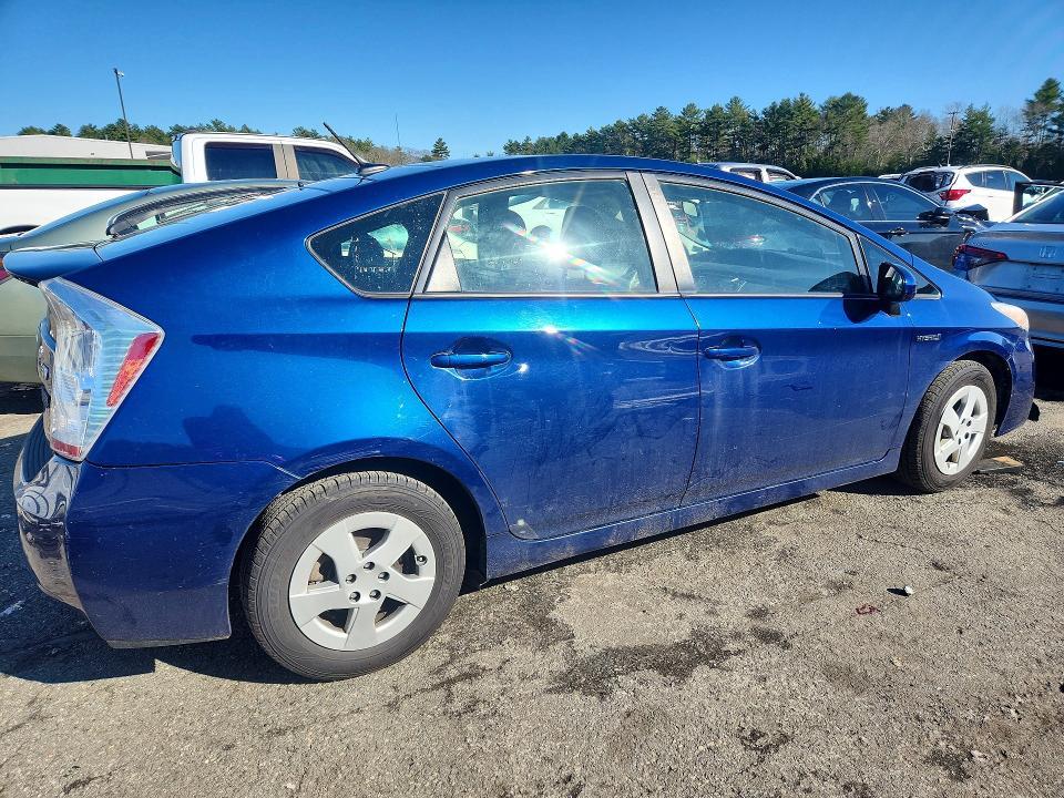 2011 Toyota Prius Three