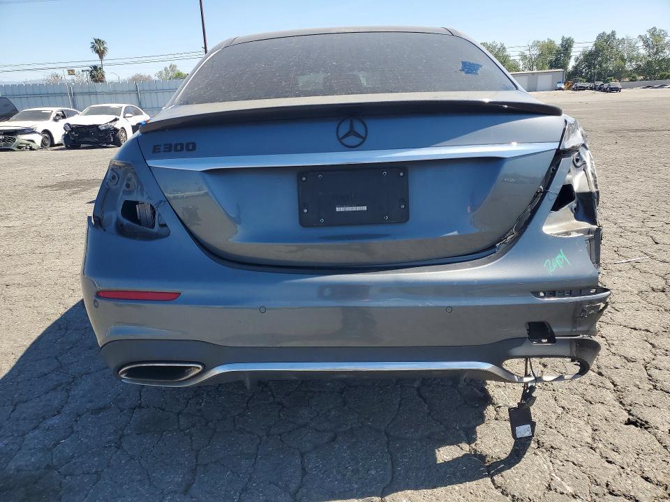 2017 Mercedes-Benz E 300