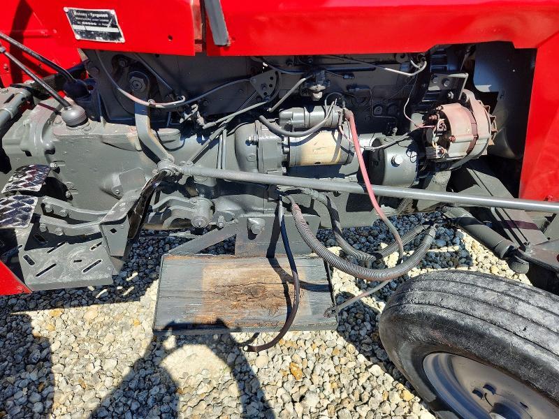 1989 Massey Ferguson 231 Tractor