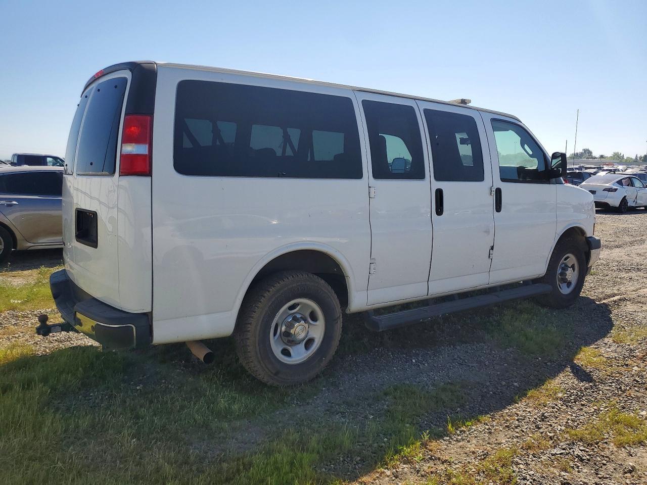 2019 Chevrolet Express G3500 LT