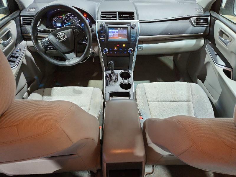 2015 Toyota Camry le