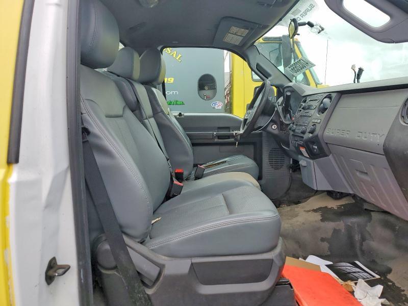 2016 Ford F550 Super Duty Vacuum Truck