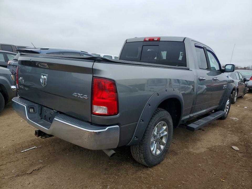 2013 Dodge RAM 1500 SLT