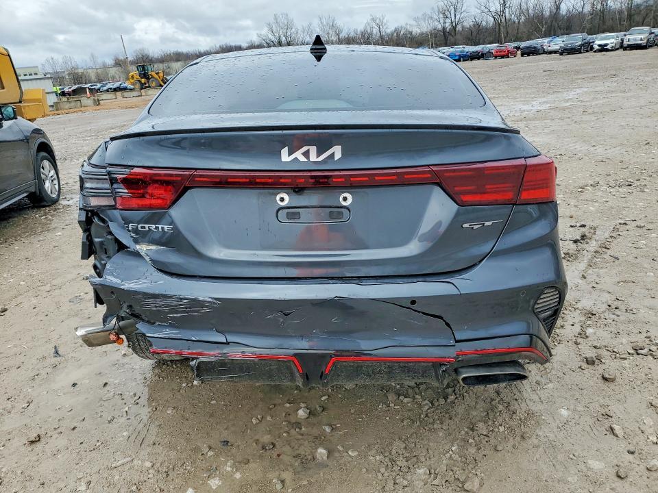 2023 KIA Forte gt