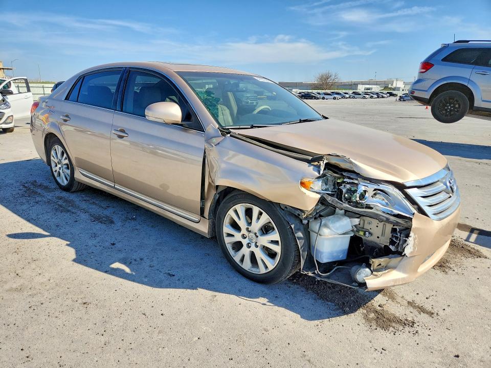 2011 Toyota Avalon Base