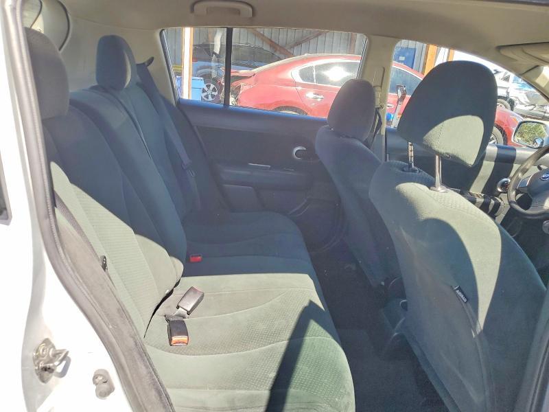 2012 Nissan Versa 1.8 s