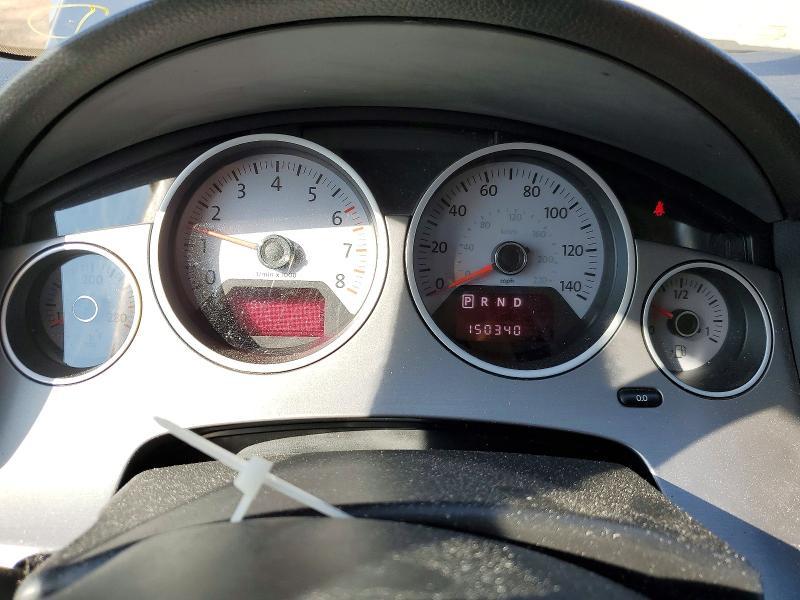 2013 Volkswagen Routan se