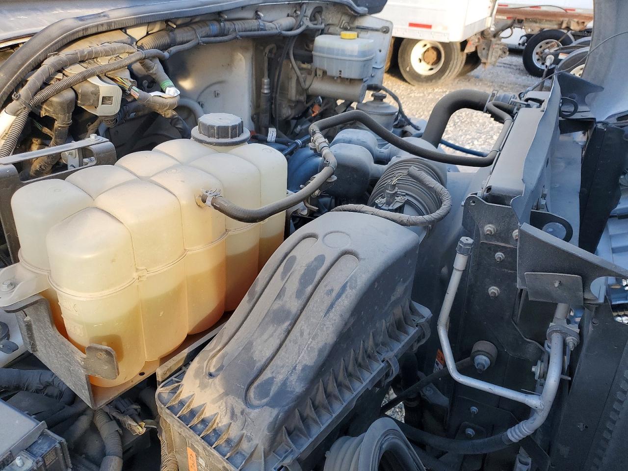 2022 Ford F650 Super Duty BOX Truck